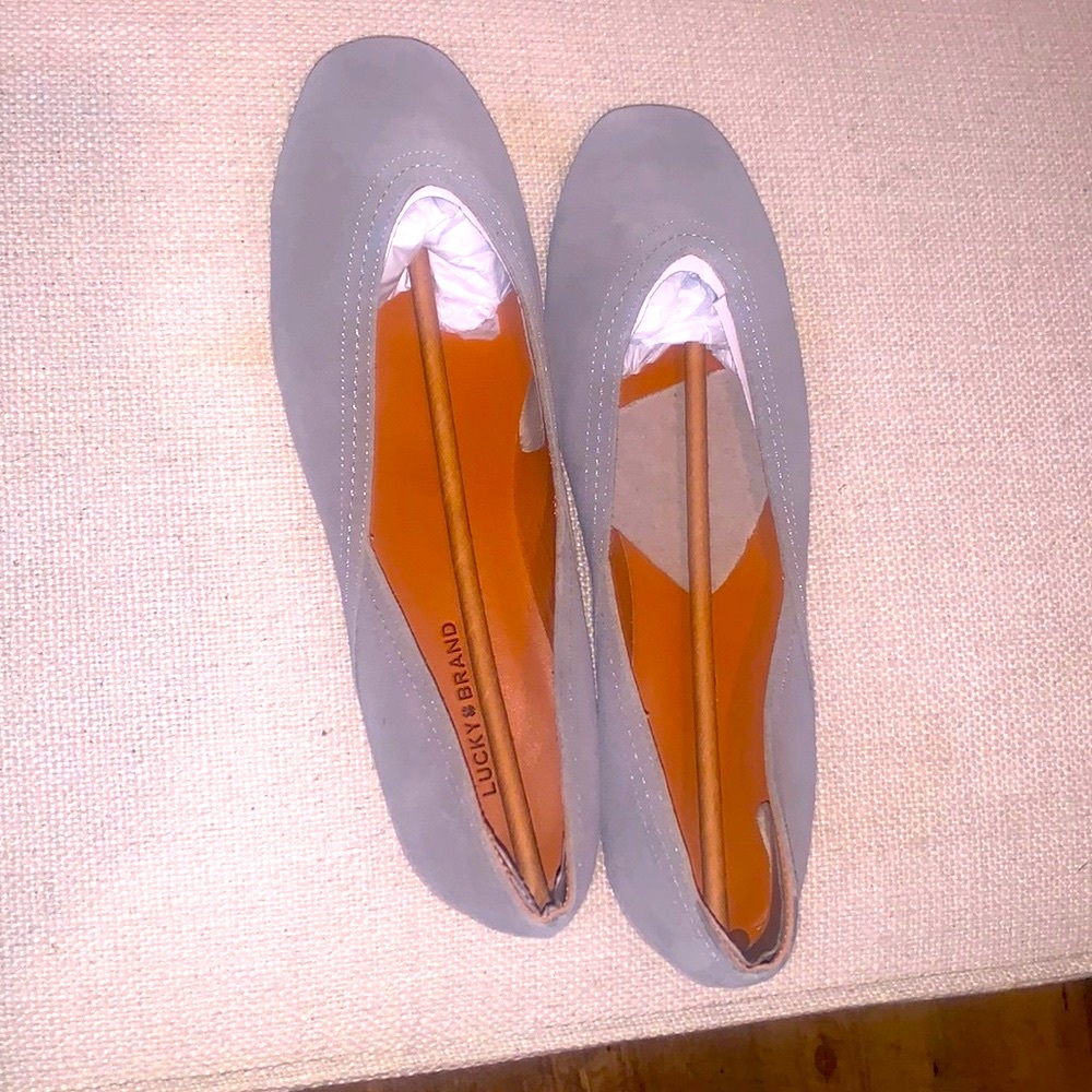 BNWT GREY LUCKY BRAND SIZE 10♥️